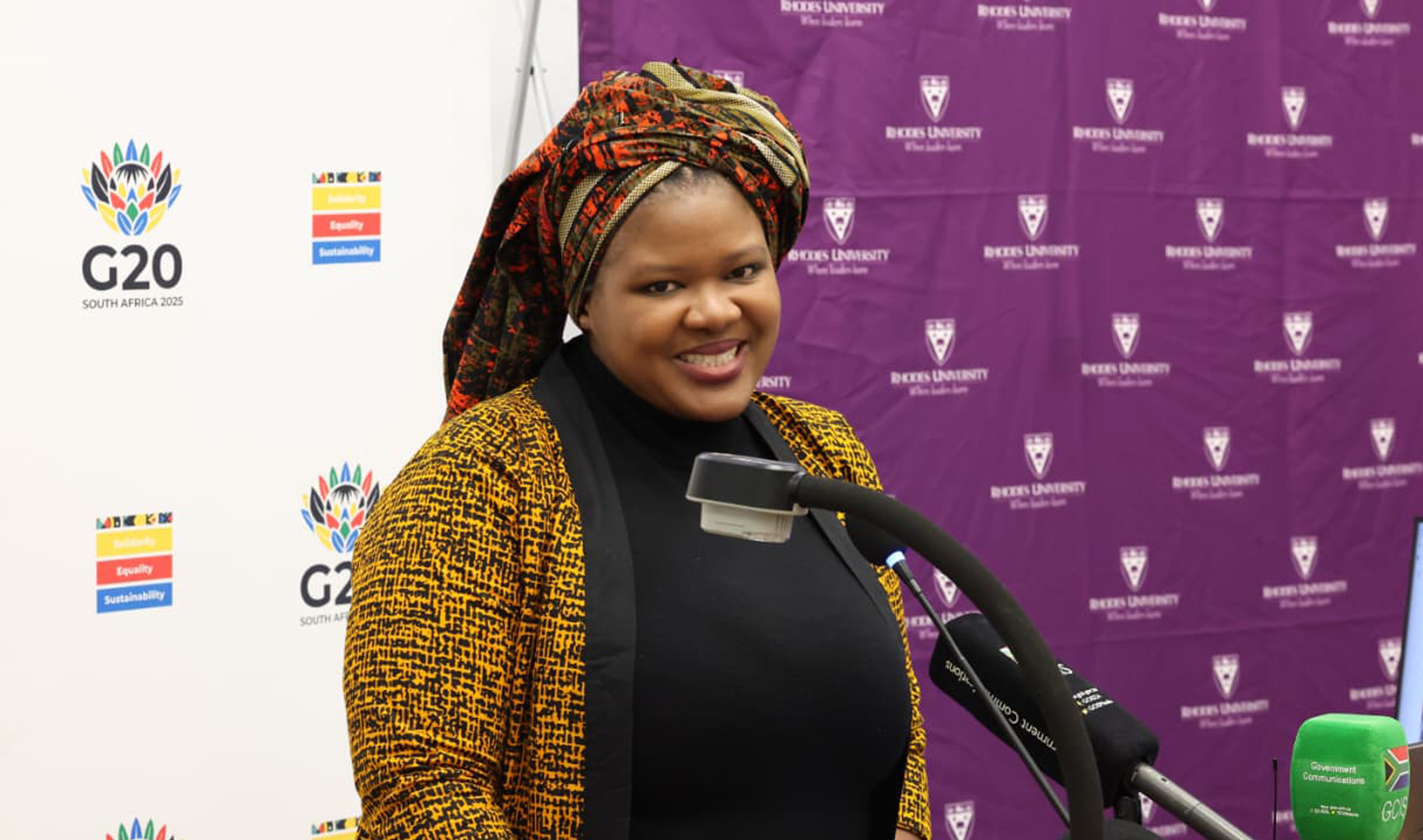 DM Ms. Mhlauli delivers the keynote address at an Open Guest Lecture hosted by Rhodes University