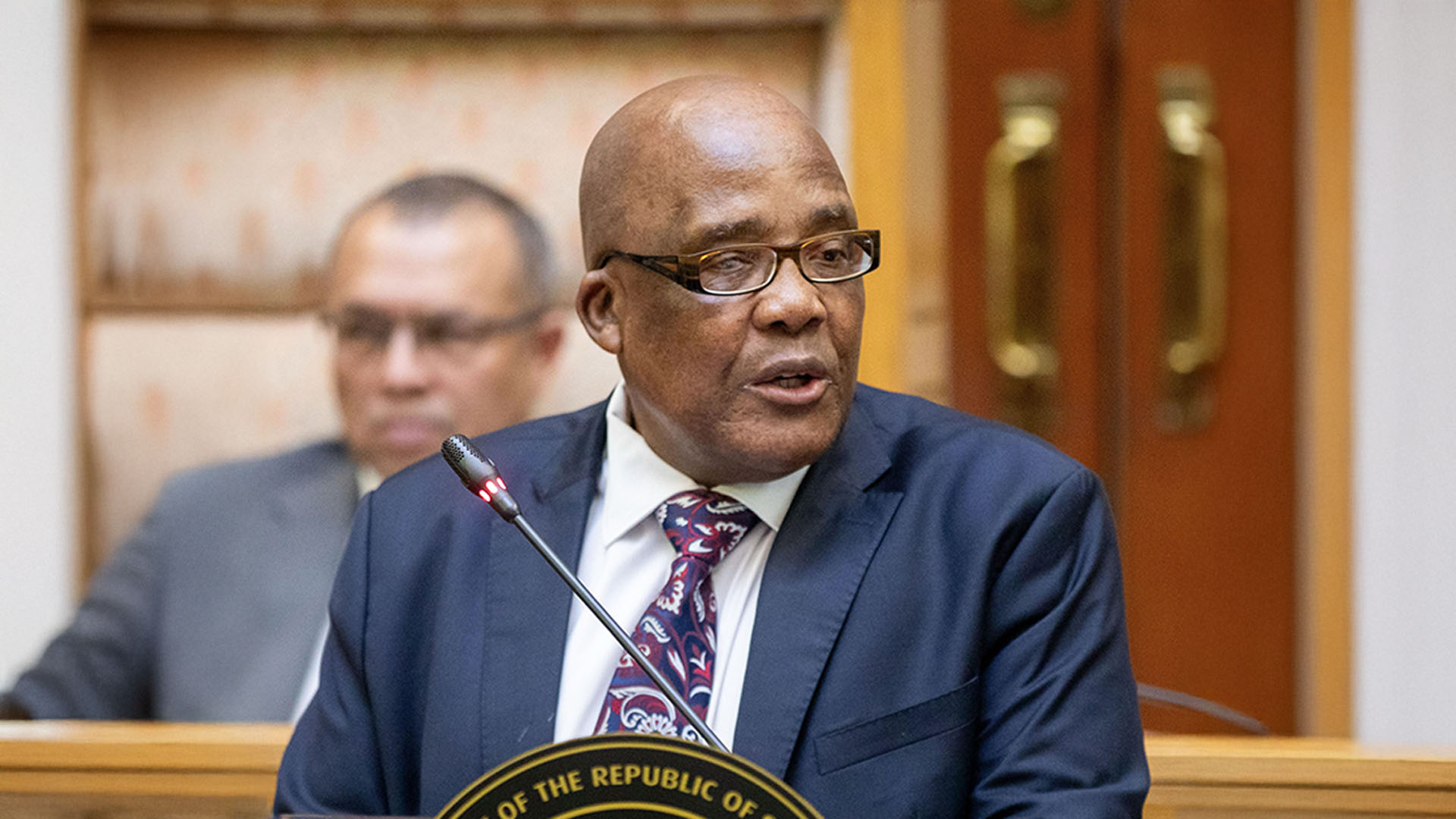 Minister Aaron Motsoaledi addresses the Parliament SA Tuberculosis Caucus.mp3