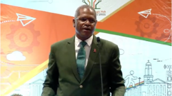 Minister Hlabisa launching the National Strategic hub for data-driven local Government excellence