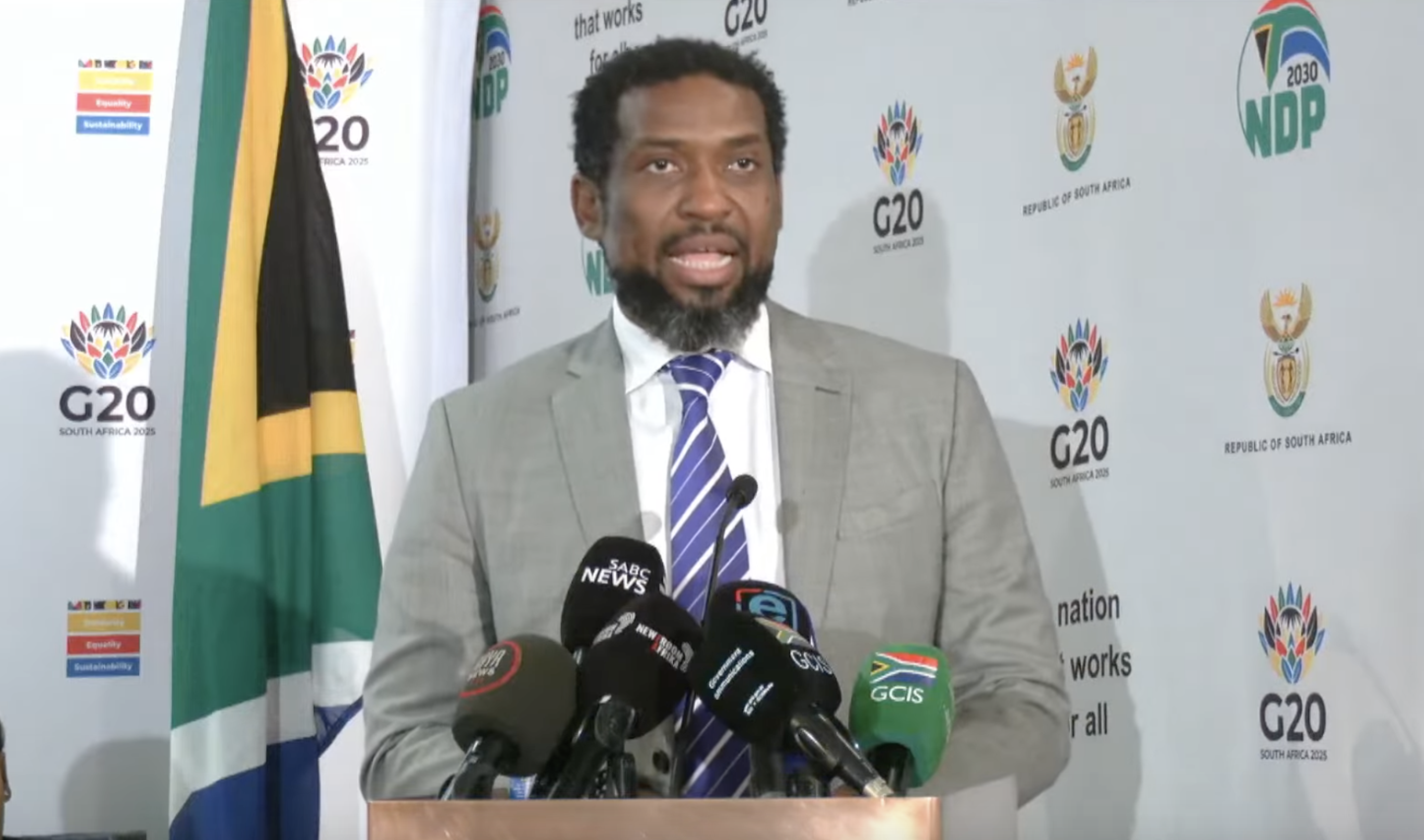 Minister Manamela addressing the media on the state of the Post-School Education and Training sector