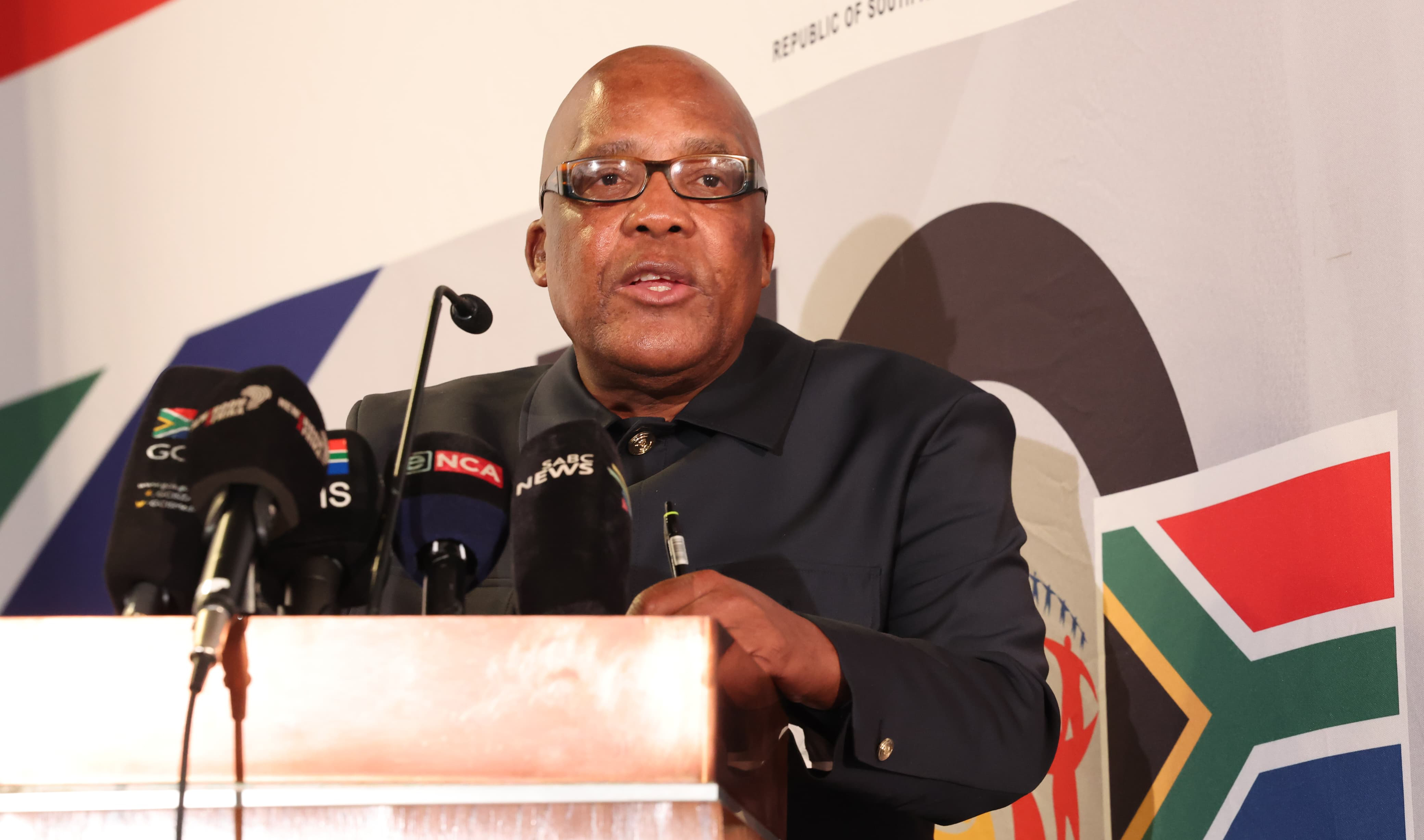 Minister of Health Aaron Motsoaledi briefs the Media on HIV Funding